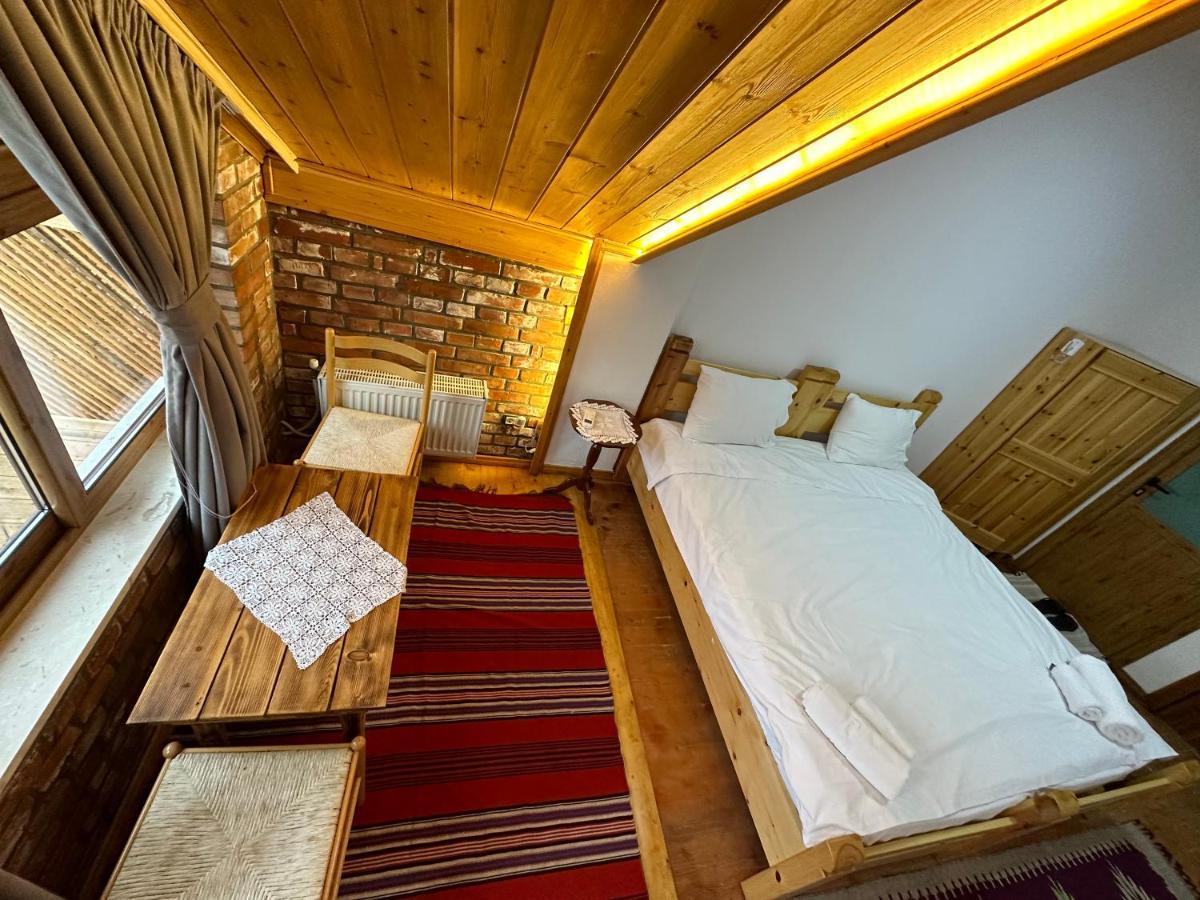 Hotel Alpeta Agrotourism&Winery - Roshnik , Berat Extérieur photo